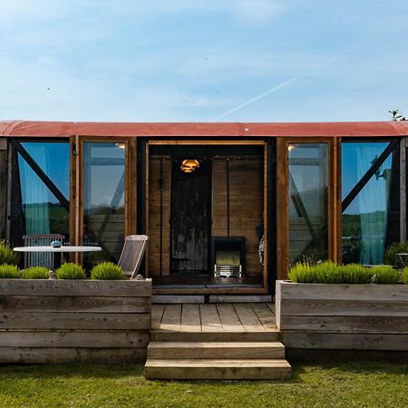 Swallowfield Glamping-Station Master ヨービル エクステリア 写真
