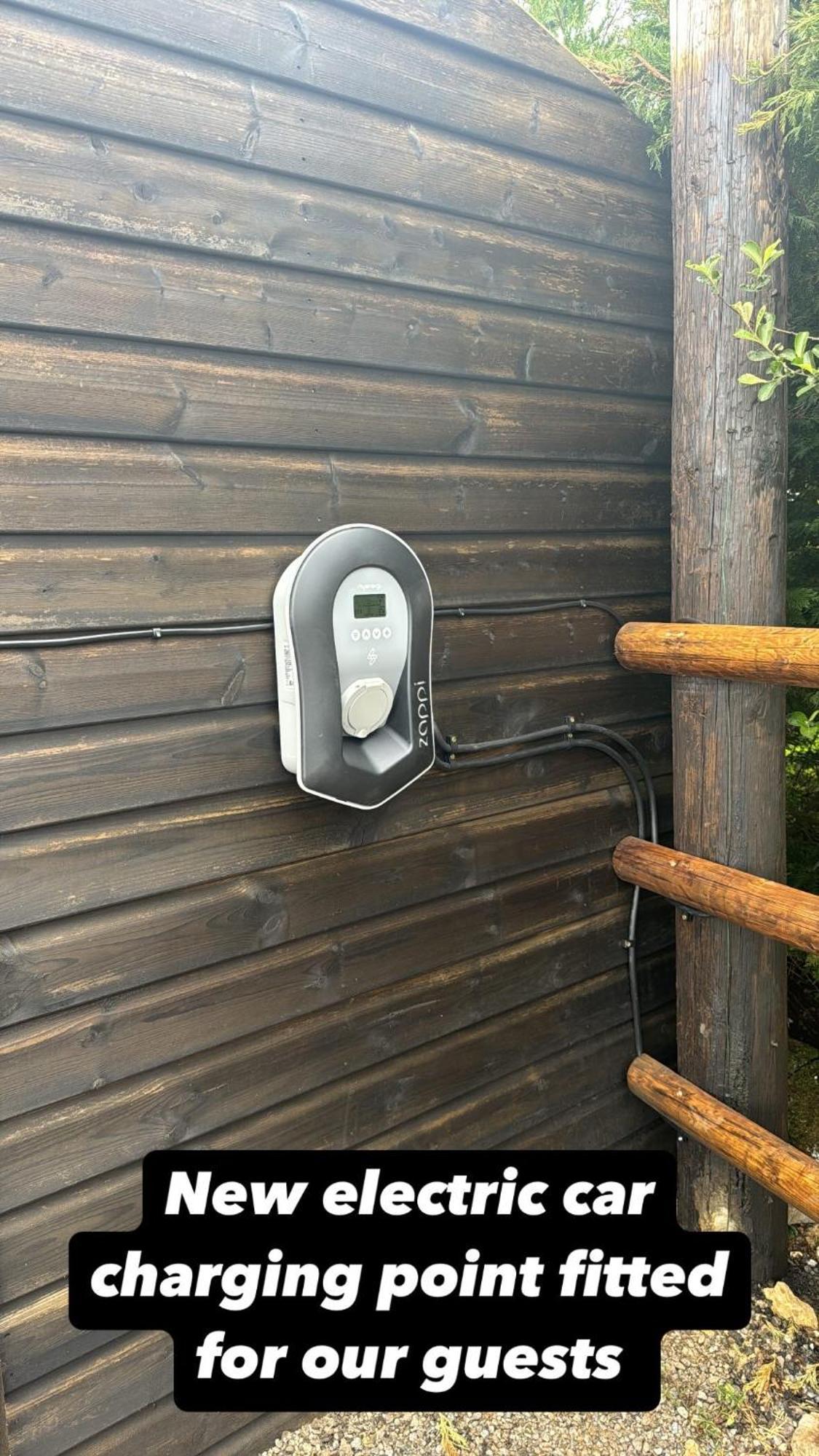 Swallowfield Glamping-Station Master ヨービル エクステリア 写真